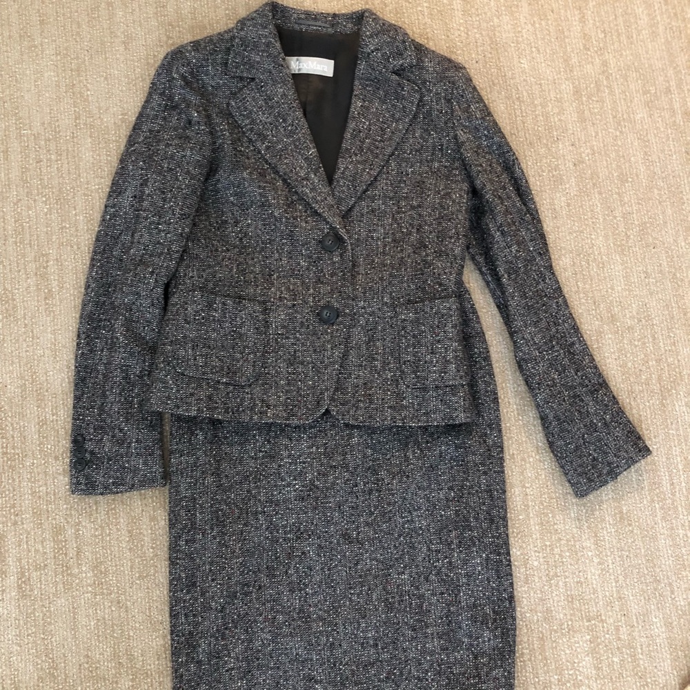 Max Mara skirt suit